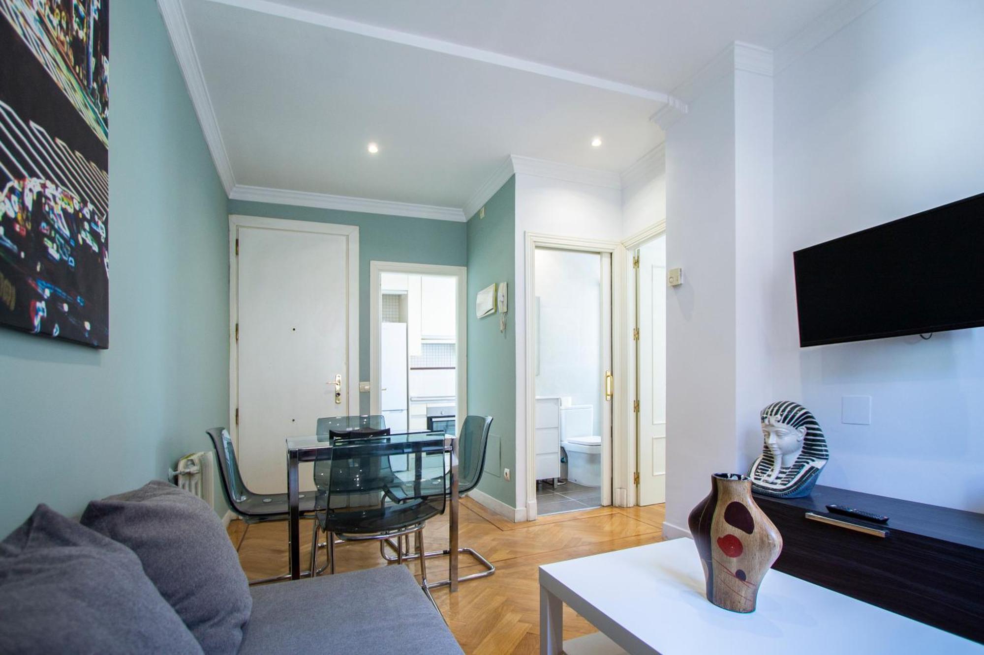 Apartamentos Dali Madrid Eksteriør bilde