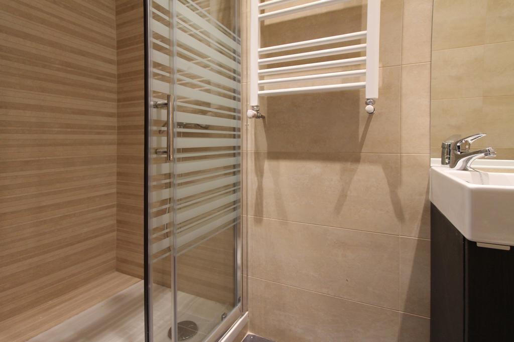 Apartamentos Dali Madrid Eksteriør bilde